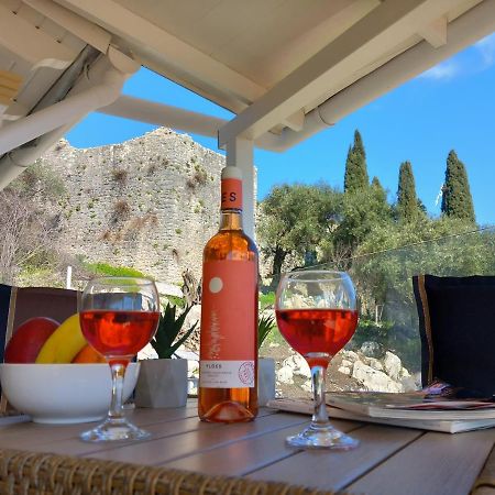 Solaris Methea- Luxury Central Villa By The Castle Kassiopi Zewnętrze zdjęcie