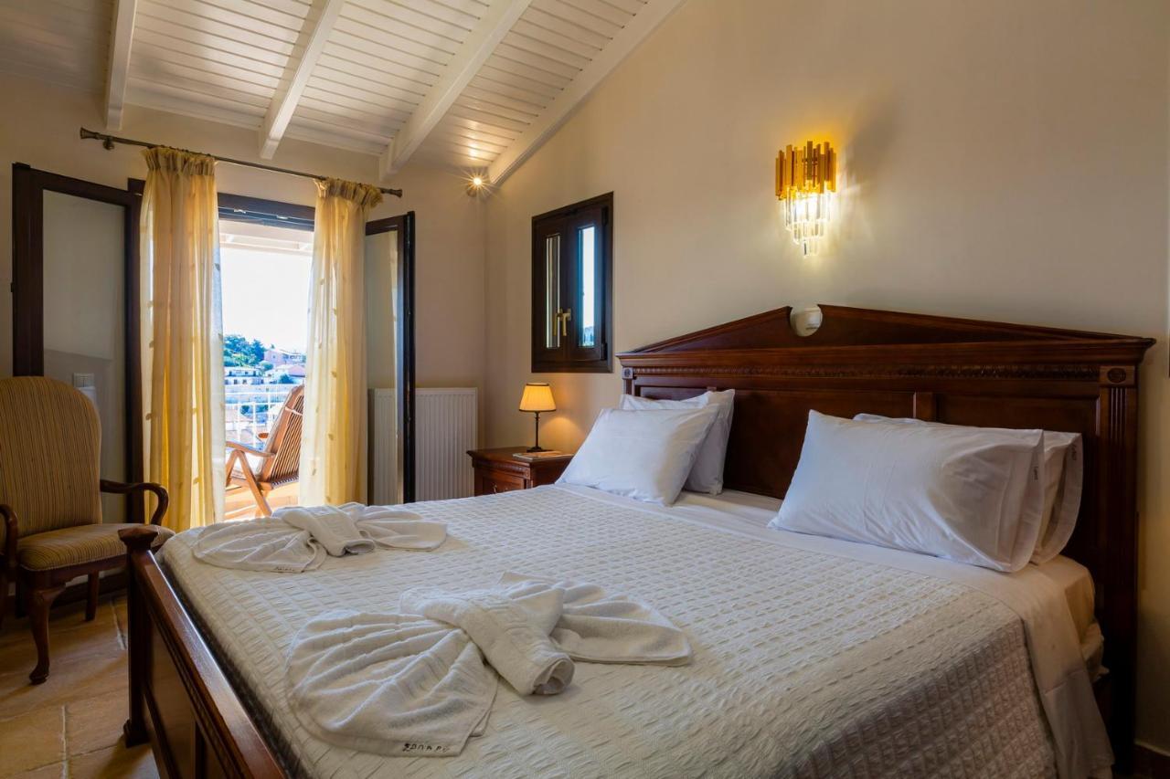 Solaris Methea- Luxury Central Villa By The Castle Kassiopi Zewnętrze zdjęcie