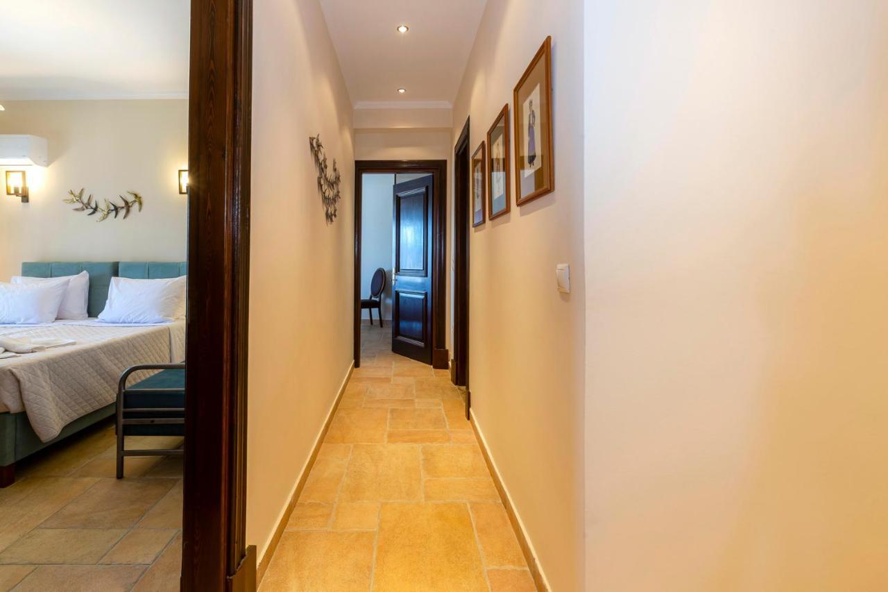 Solaris Methea- Luxury Central Villa By The Castle Kassiopi Zewnętrze zdjęcie