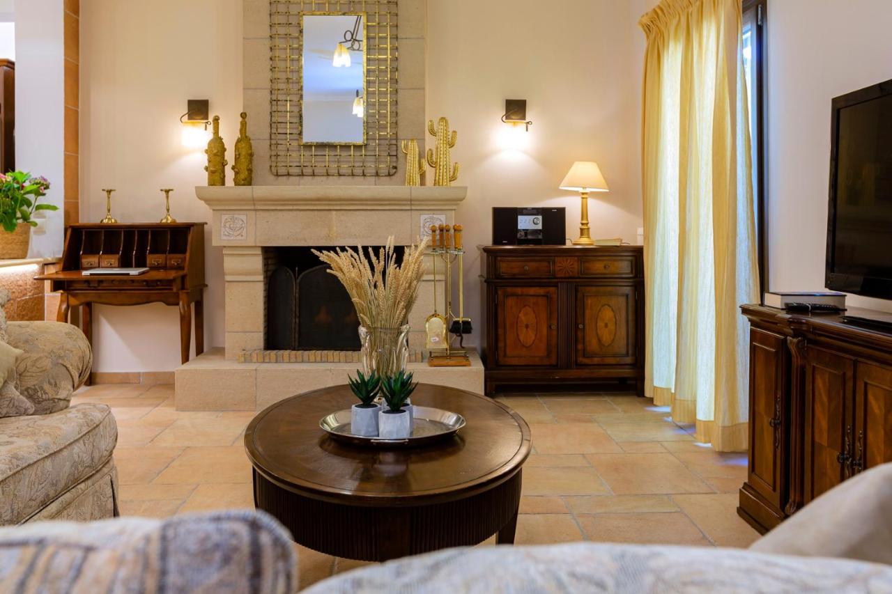 Solaris Methea- Luxury Central Villa By The Castle Kassiopi Zewnętrze zdjęcie