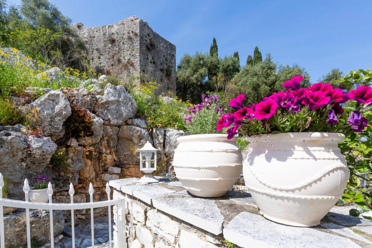 Solaris Methea- Luxury Central Villa By The Castle Kassiopi Zewnętrze zdjęcie