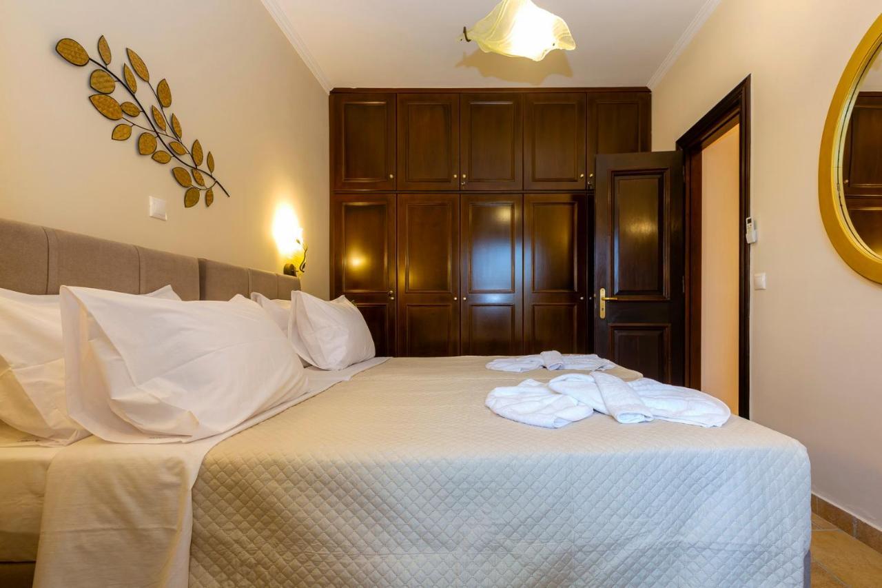 Solaris Methea- Luxury Central Villa By The Castle Kassiopi Zewnętrze zdjęcie